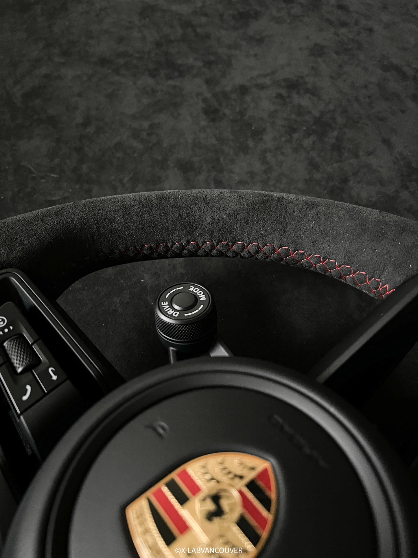 PORSCHE CAYENNE ALCANTARA STEERING WHEEL(NON GT) UPHOLSTERY SERVICE - X-LAB
