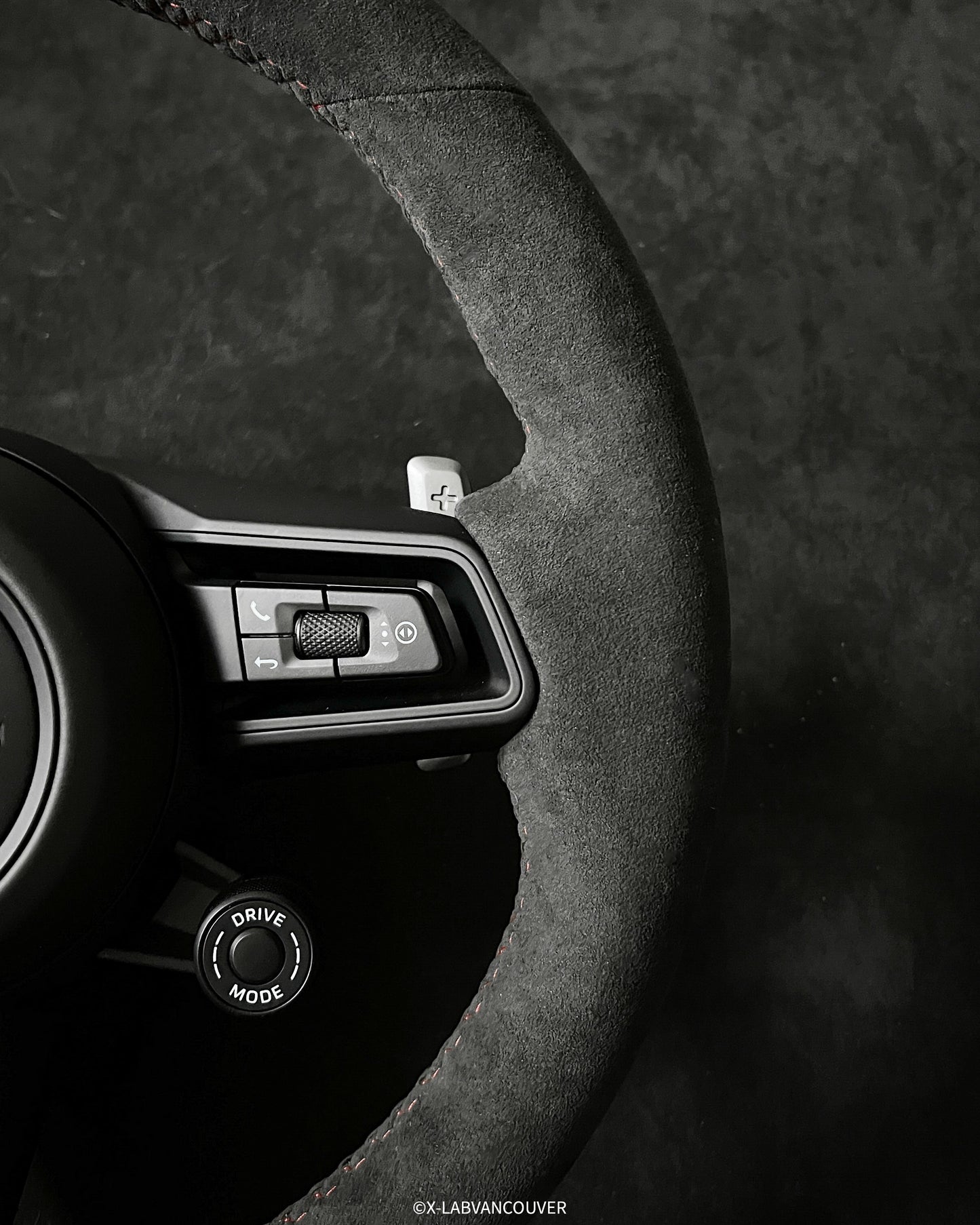 PORSCHE CAYENNE ALCANTARA STEERING WHEEL(NON GT) UPHOLSTERY SERVICE - X-LAB