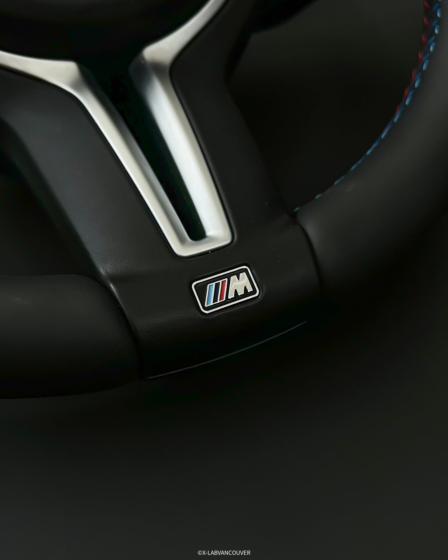 BMW F8X ULTRA NAPPA STEERING WHEEL UPHOLSTERY SERVICE - X-LAB