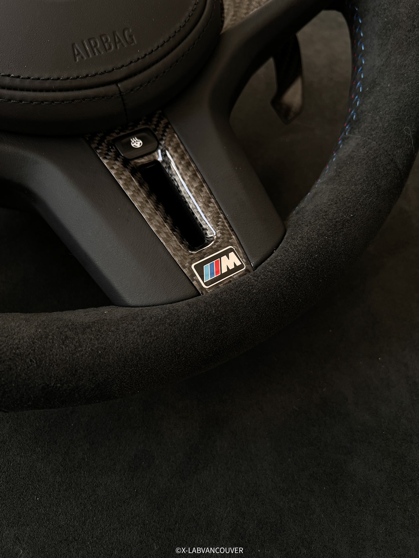 BMW G8X M4 CSL SPEC ALCANTARA STEERING WHEEL UPHOLSTERY SERVICE - X-LAB